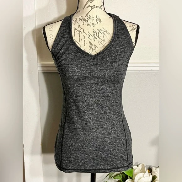 RUC Gap Black Racerback Tank Top built-in bra, yoga, athletic, medium - Picture 2 of 15